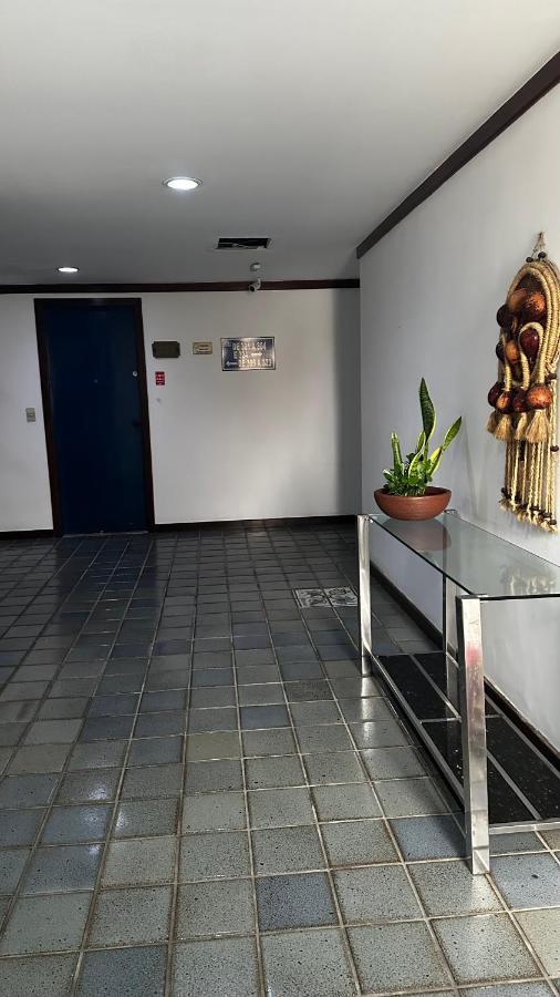 Apartamento Inteiro Frente Ao Mar De Ondina 살바도르 외부 사진